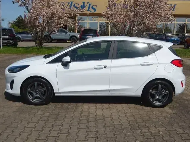 Gebraucht Ford Fiesta Titanium 125 PS (91 kW) 2022 Weiß Kleinwagen