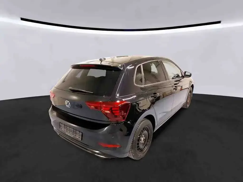 Gebraucht VW Polo Life 95 PS (69 kW) 2023 Schwarz Kleinwagen