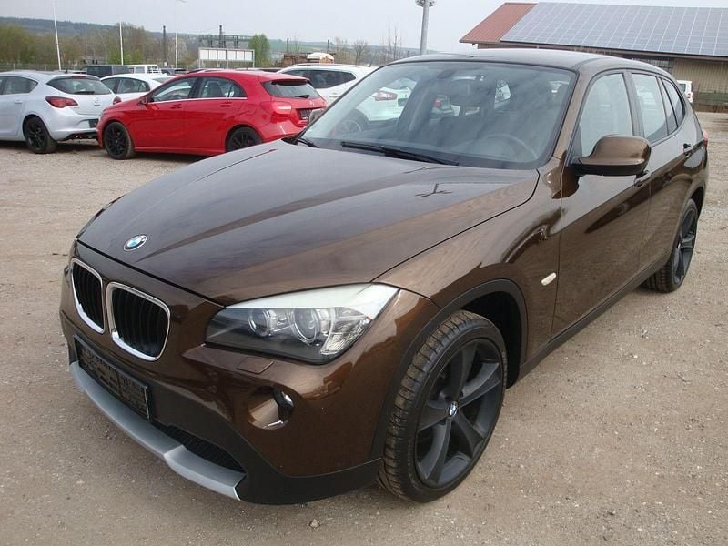 Braun Gebraucht 2010 BMW X1 SUV | 5.500 € (Superpreis) - Bild 1/4