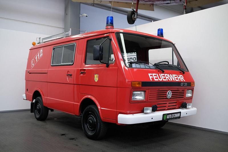 Rot Gebraucht 1988 VW LT Limousine | 9.999 € - Bild 1/4