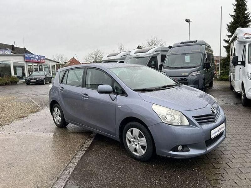 Gebraucht Toyota Verso Life 132 PS (97 kW) 2010 Quarzblau metallic Van / Kleinbus
