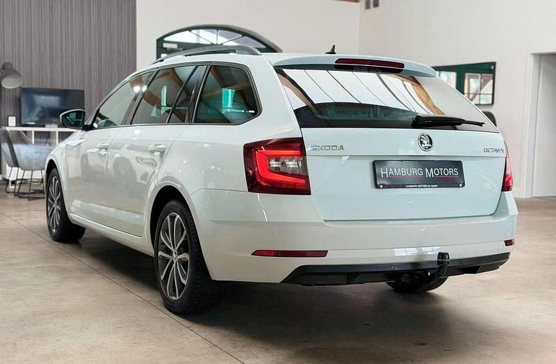 Gebraucht Skoda Octavia Drive 116 PS (85 kW) 2017 Weiß Kombi