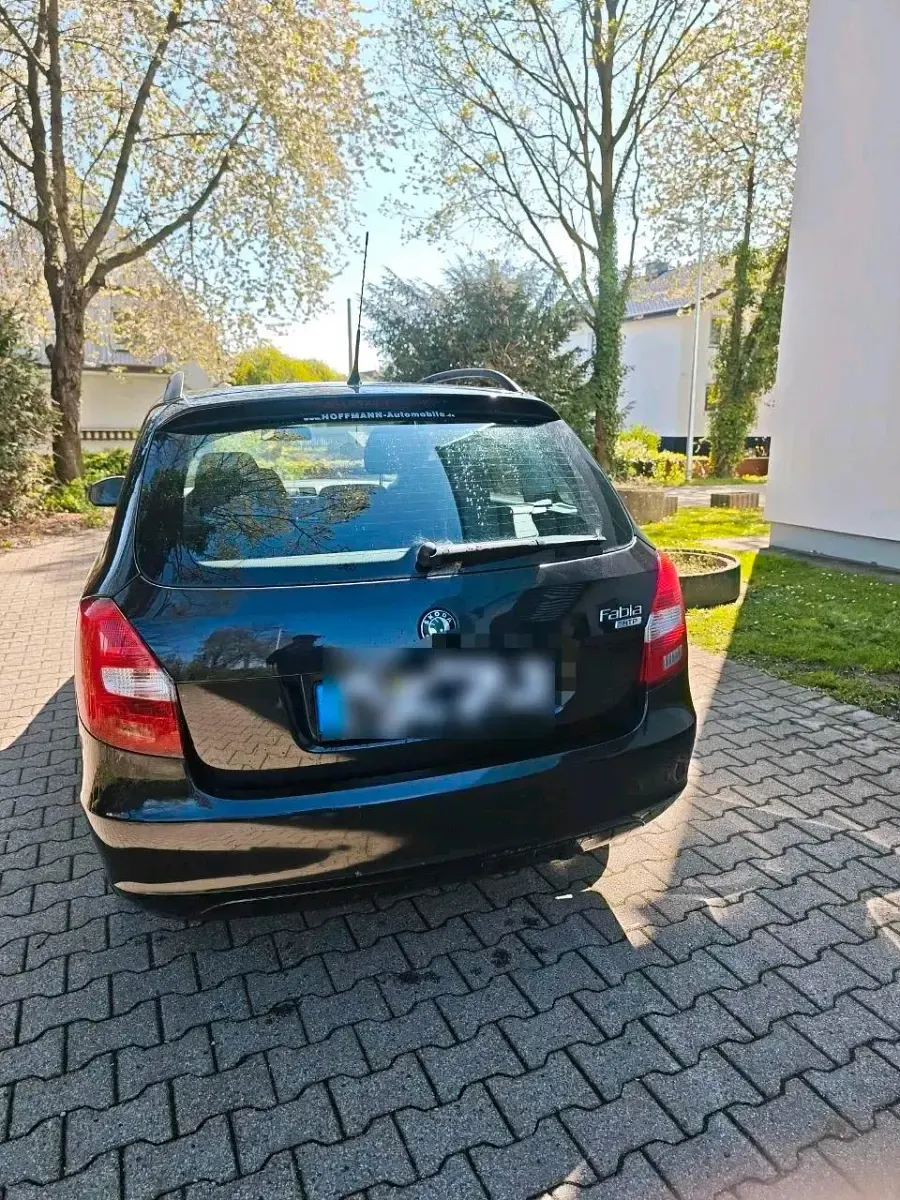 Gebraucht Skoda Fabia 60 PS (44 kW) 2010 Schwarz Kombi