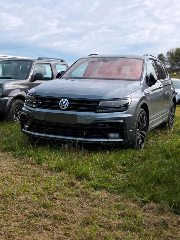 Gebraucht VW Tiguan Allspace R-line 190 PS (139 kW) 2019 Grau SUV