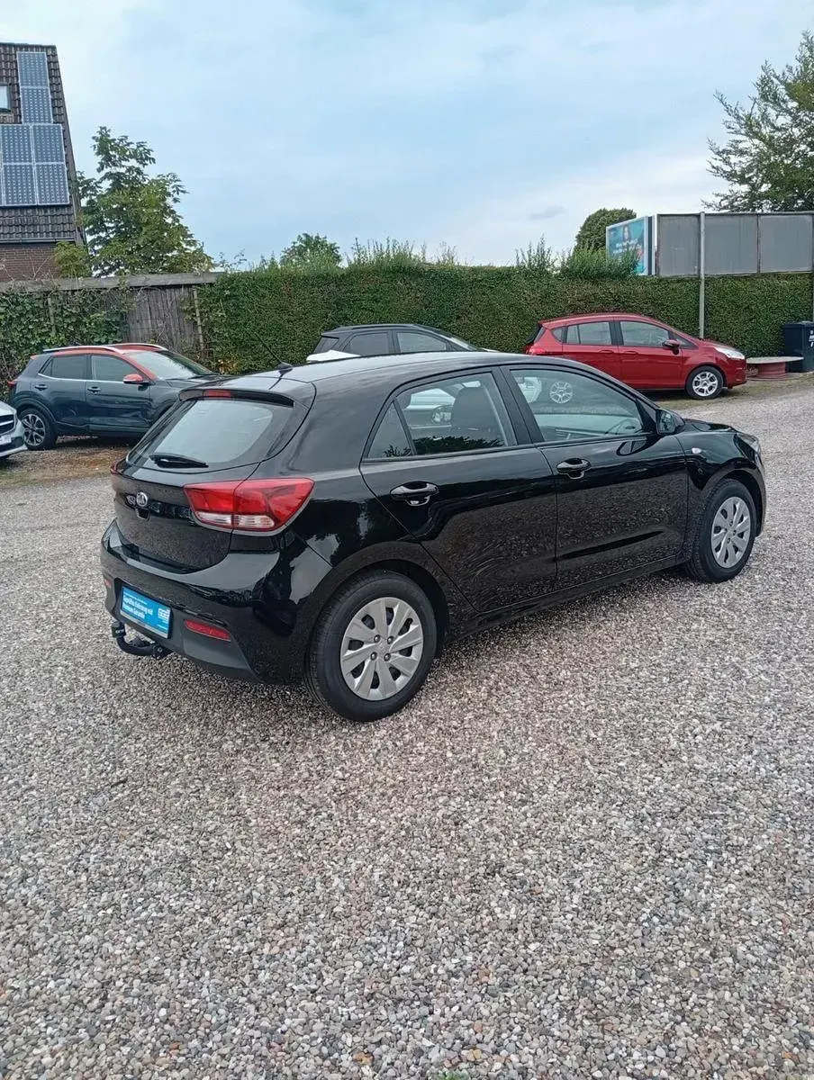 Gebraucht Kia Rio Edition 7 84 PS (61 kW) 2019 Schwarz Kleinwagen
