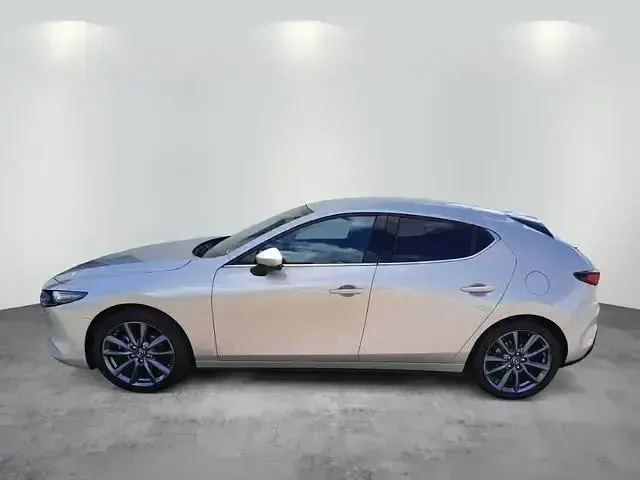 Gebraucht Mazda 3 Exclusive 150 PS (110 kW) 2023 Platinum quartz m (metallic) Limousine
