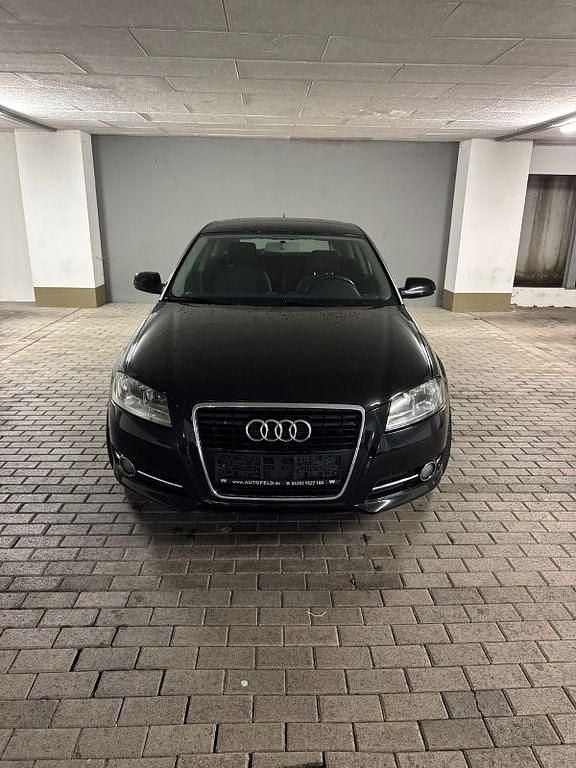 Gebraucht Audi A3 Ambition 105 PS (77 kW) 2012 Schwarz Limousine
