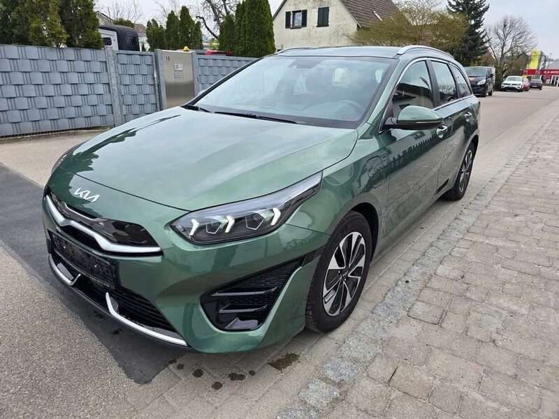 (exg) experience green met. Gebraucht 2022 Kia Ceed Sportswagon Vision Kombi | 23.900 € (Fairer Preis) - Bild 1/4