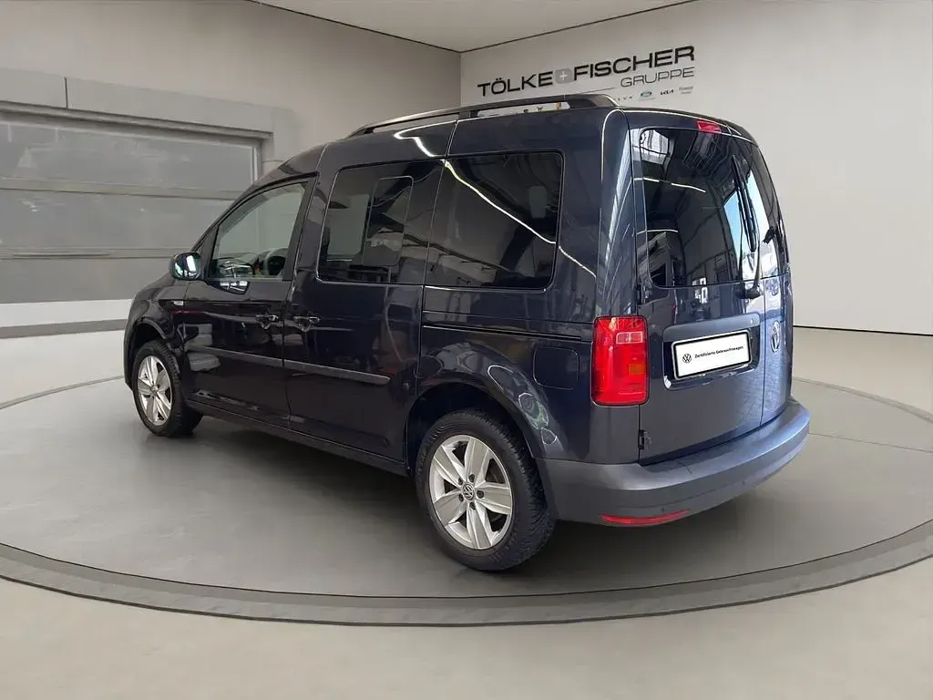 Gebraucht VW Caddy Trendline 125 PS (91 kW) 2018 Blau Van / Kleinbus