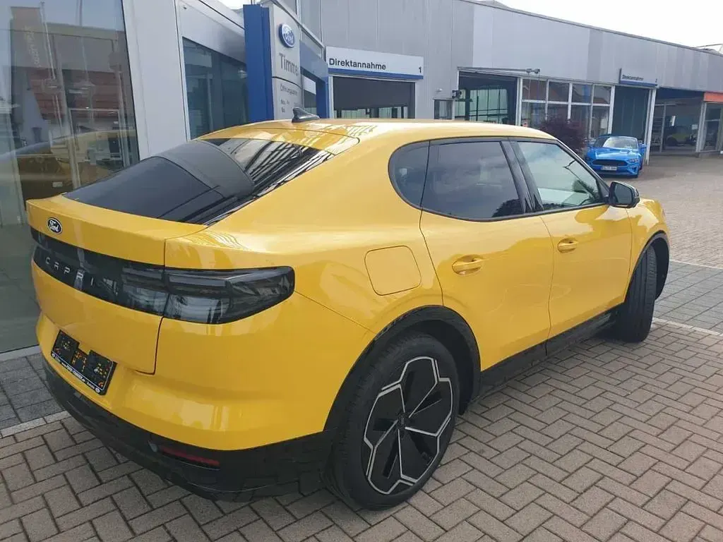 Gebraucht Ford Capri Premium 210 kW (286 PS) 2025 Vivid yellow SUV