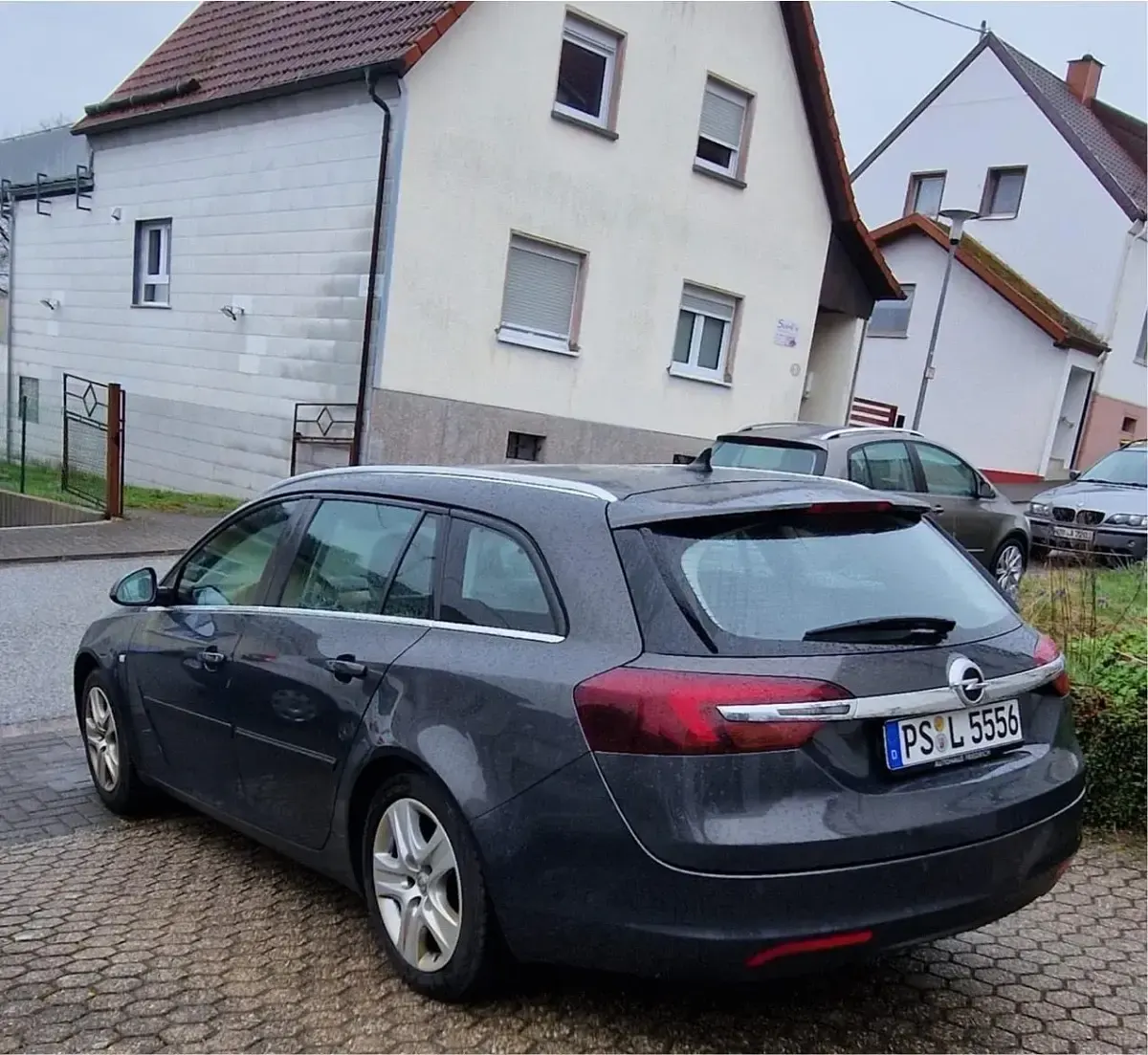 Gebraucht Opel Insignia 136 PS (100 kW) 2016 Grau Kombi