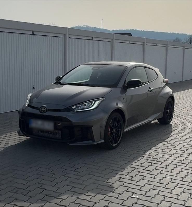 Gebraucht Toyota Yaris 280 PS (205 kW) 2024 Grau Kleinwagen