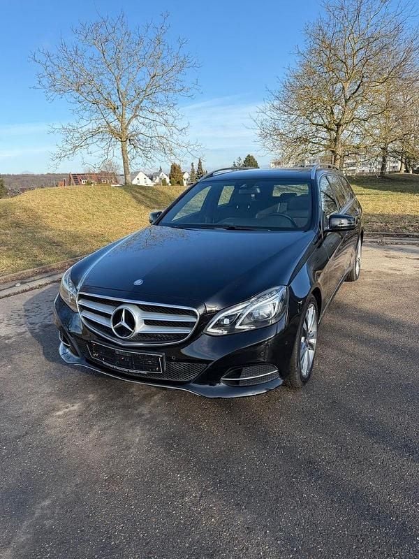 Gebraucht Mercedes E350 Avantgarde 252 PS (185 kW) 2014 Schwarz Kombi
