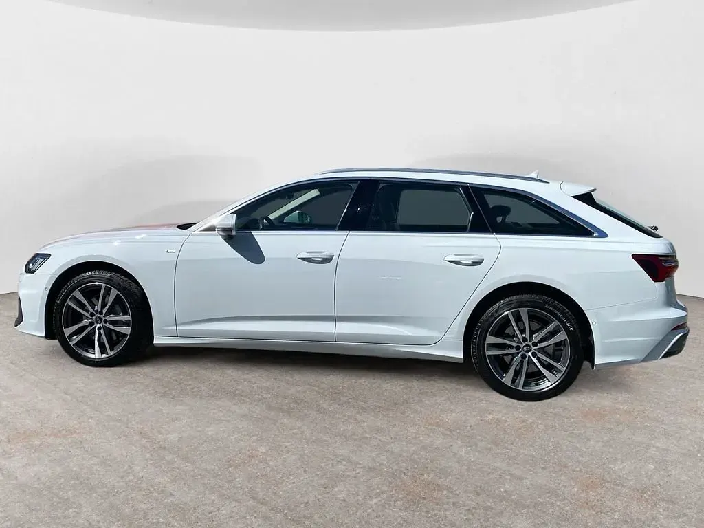 Gebraucht Audi A6 S-Line 245 PS (180 kW) 2024 Weiß Kombi