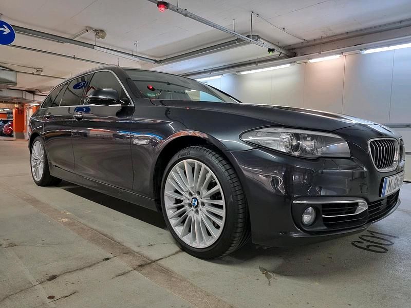 Grau Gebraucht 2014 BMW 535 Kombi | 14.900 € (Fairer Preis) - Bild 1/4
