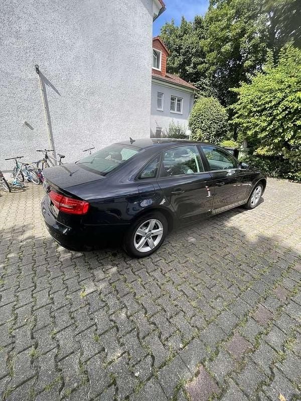 Gebraucht Audi A4 Ambition 150 PS (110 kW) 2014 Limousine