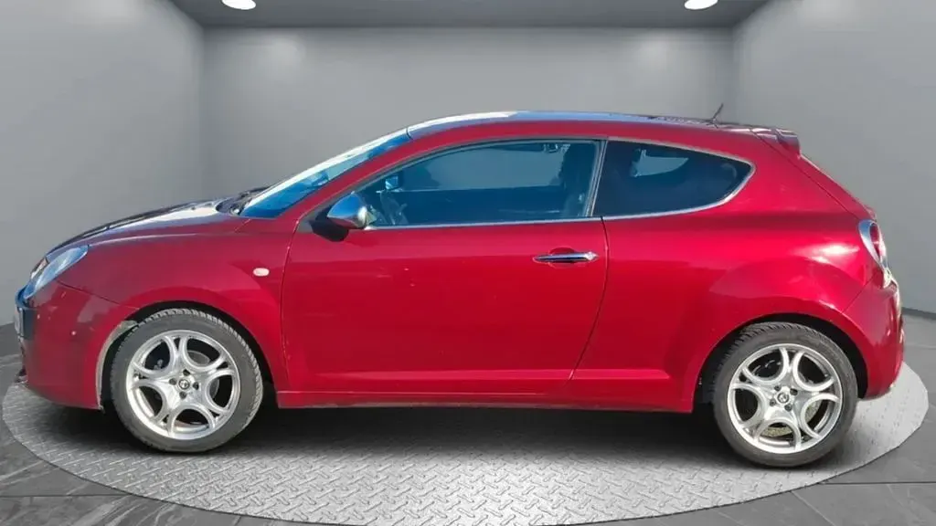 Gebraucht Alfa Romeo MiTo Turismo 77 PS (56 kW) 2011 Rot Kleinwagen