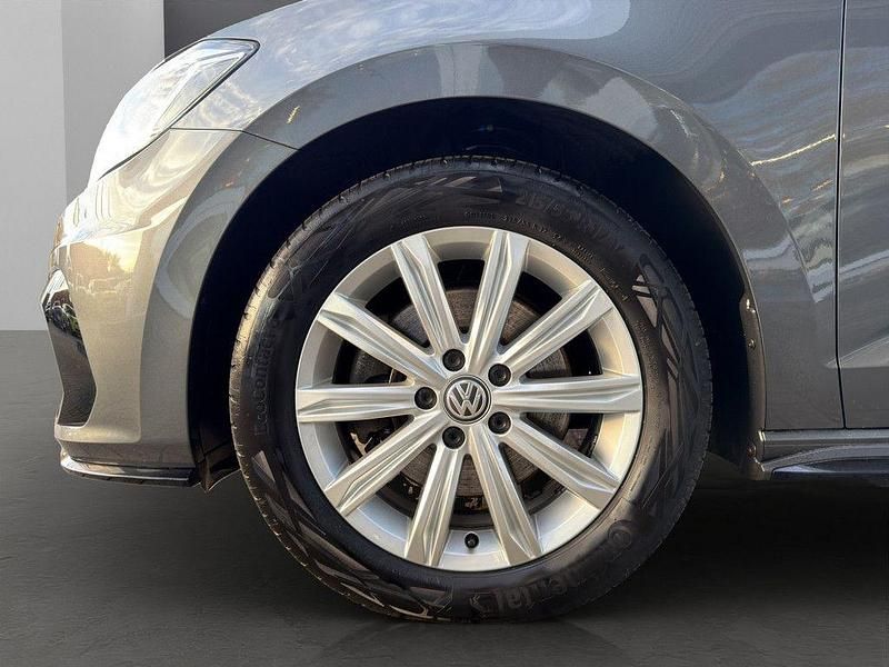 Gebraucht VW Touran Highline 150 PS (110 kW) 2017 Grau Van / Kleinbus