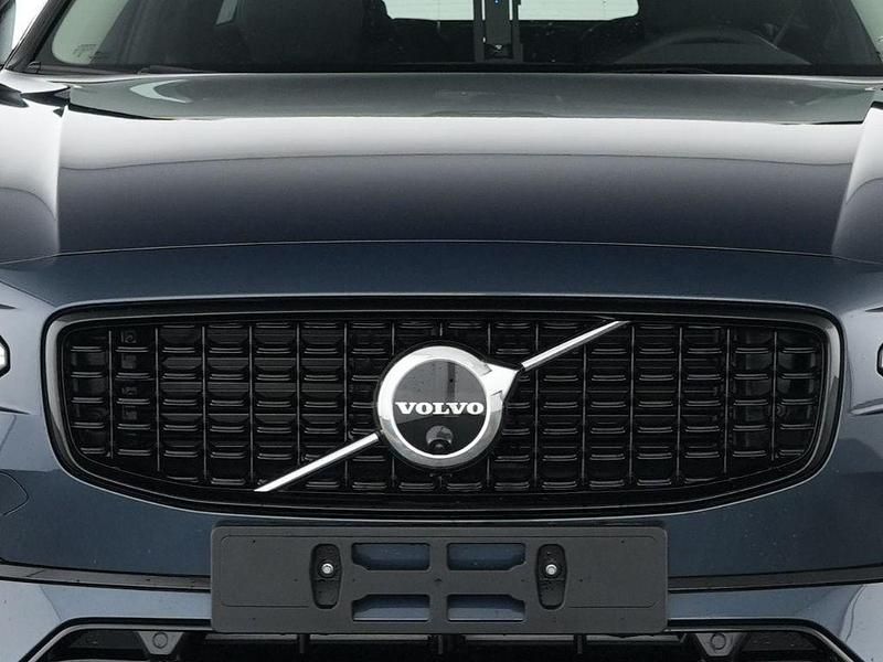 Gebraucht Volvo V90 Plus 398 PS (292 kW) 2025 Blau Kombi