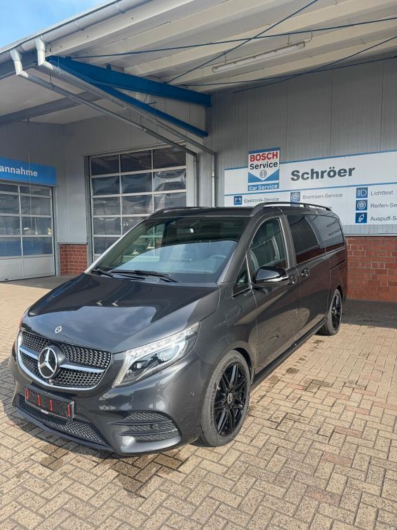 Grau Gebraucht 2022 Mercedes V300 Avantgarde Van / Kleinbus | 67.500 € - Bild 1/4