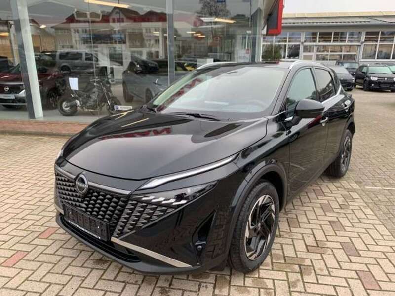 Schwarz Neu 2024 Nissan Qashqai N-Connecta SUV | 38.295 € - Bild 1/4