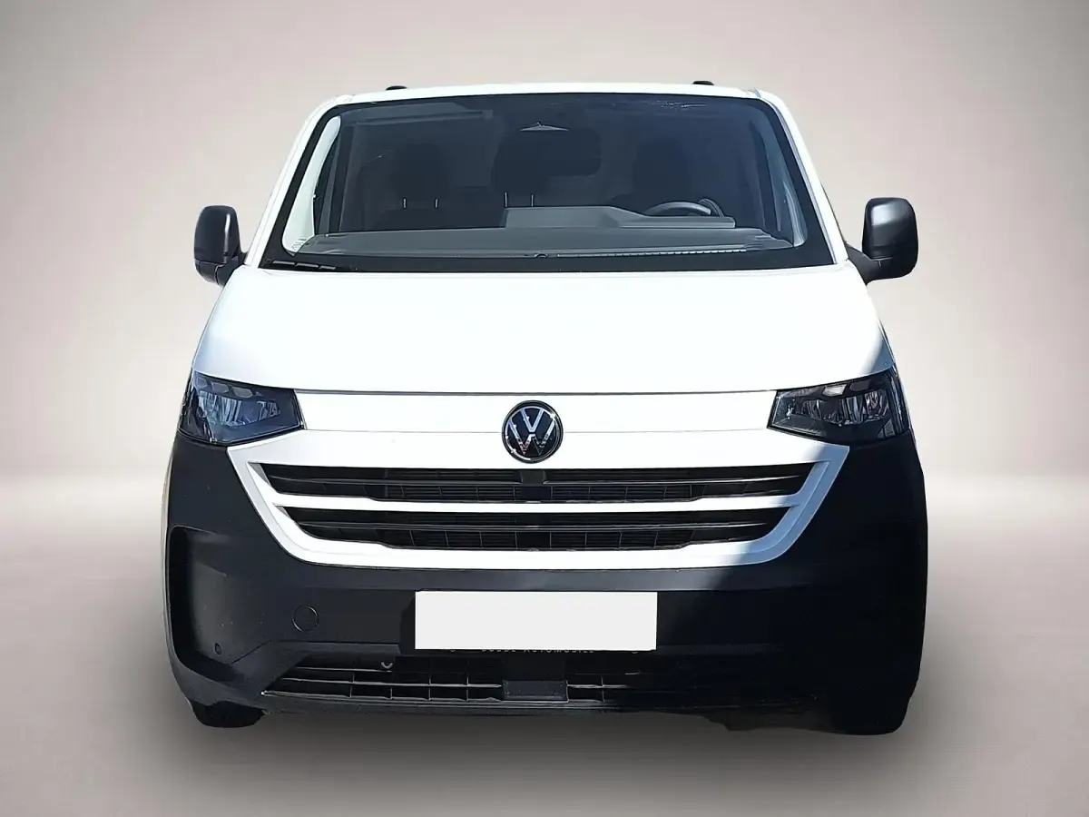 Neu VW T7 150 PS (110 kW) 2025 Manufacturer Van