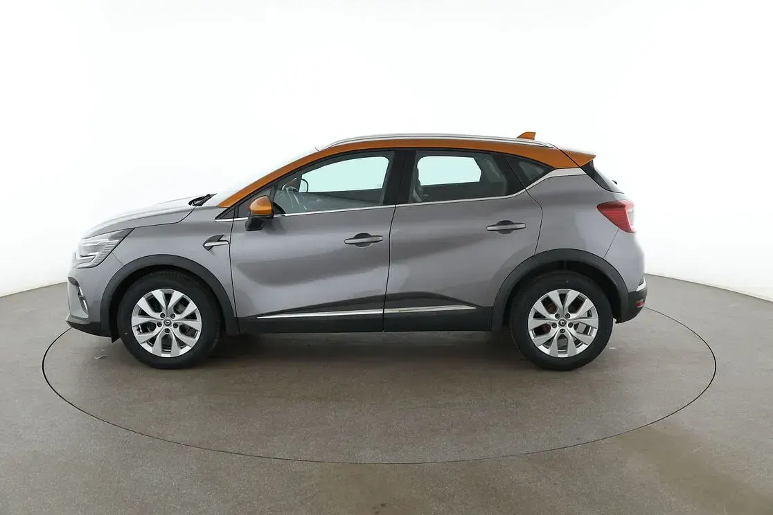 Gebraucht Renault Captur Intens 116 PS (85 kW) 2020 Grau SUV
