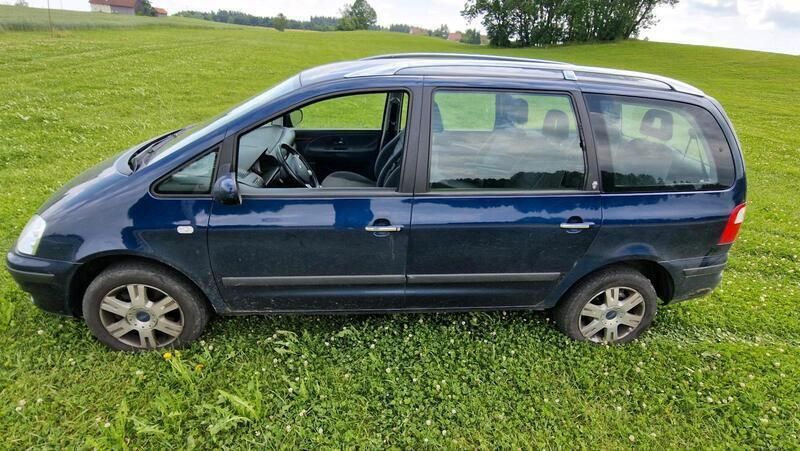 Blau Gebraucht 2005 Ford Galaxy Van / Kleinbus | 1.900 € (Guter Preis) - Bild 1/4