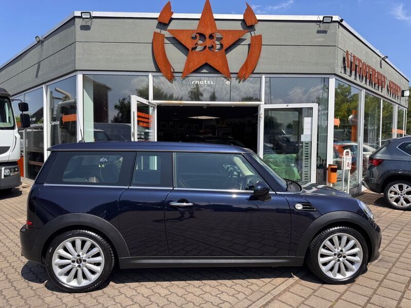 Blau Gebraucht 2012 Mini Cooper Clubman Kombi | 6.950 € (Fairer Preis) - Bild 1/4