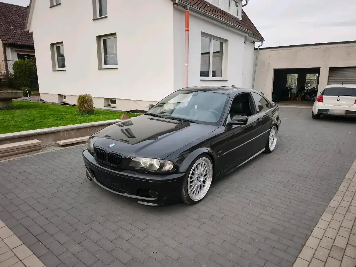 Second-hand BMW 328 193 CP (141 kW) 1999 Negru Coupe