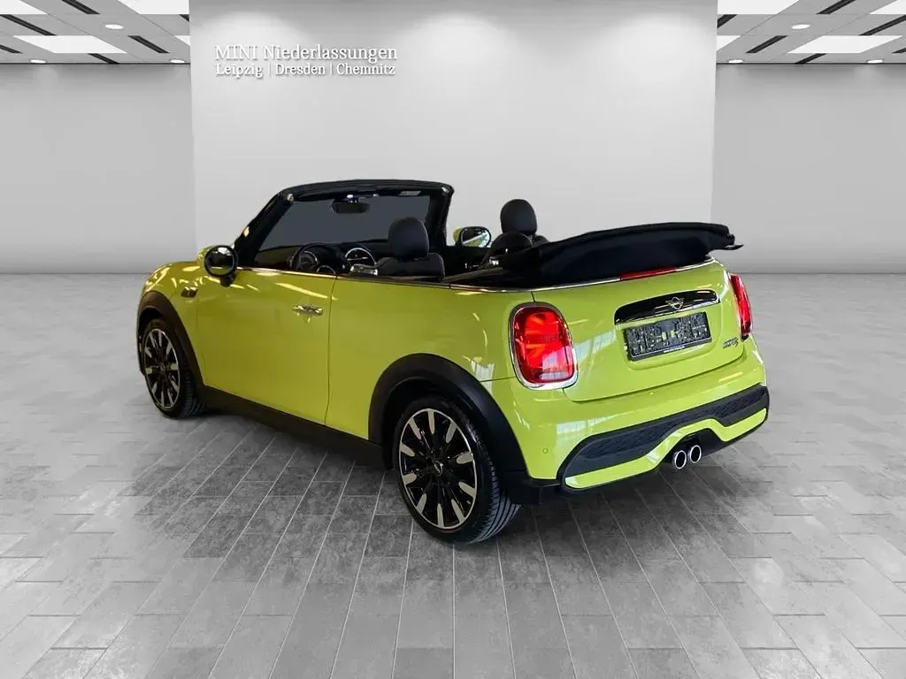 Gebraucht Mini Cooper S Cabriolet 178 PS (130 kW) 2022 Gelb Cabrio