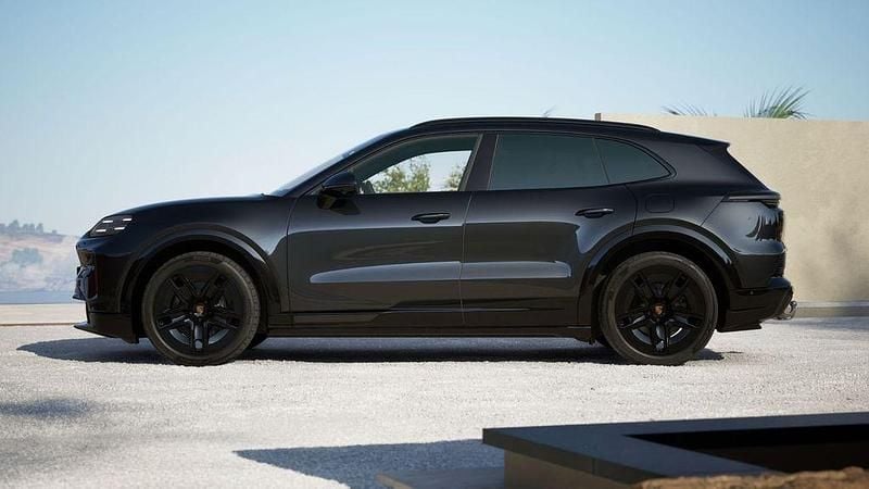 Neu Porsche Cayenne Electric 325 kW (442 PS) 2026 Chromitschwarzmetallic SUV