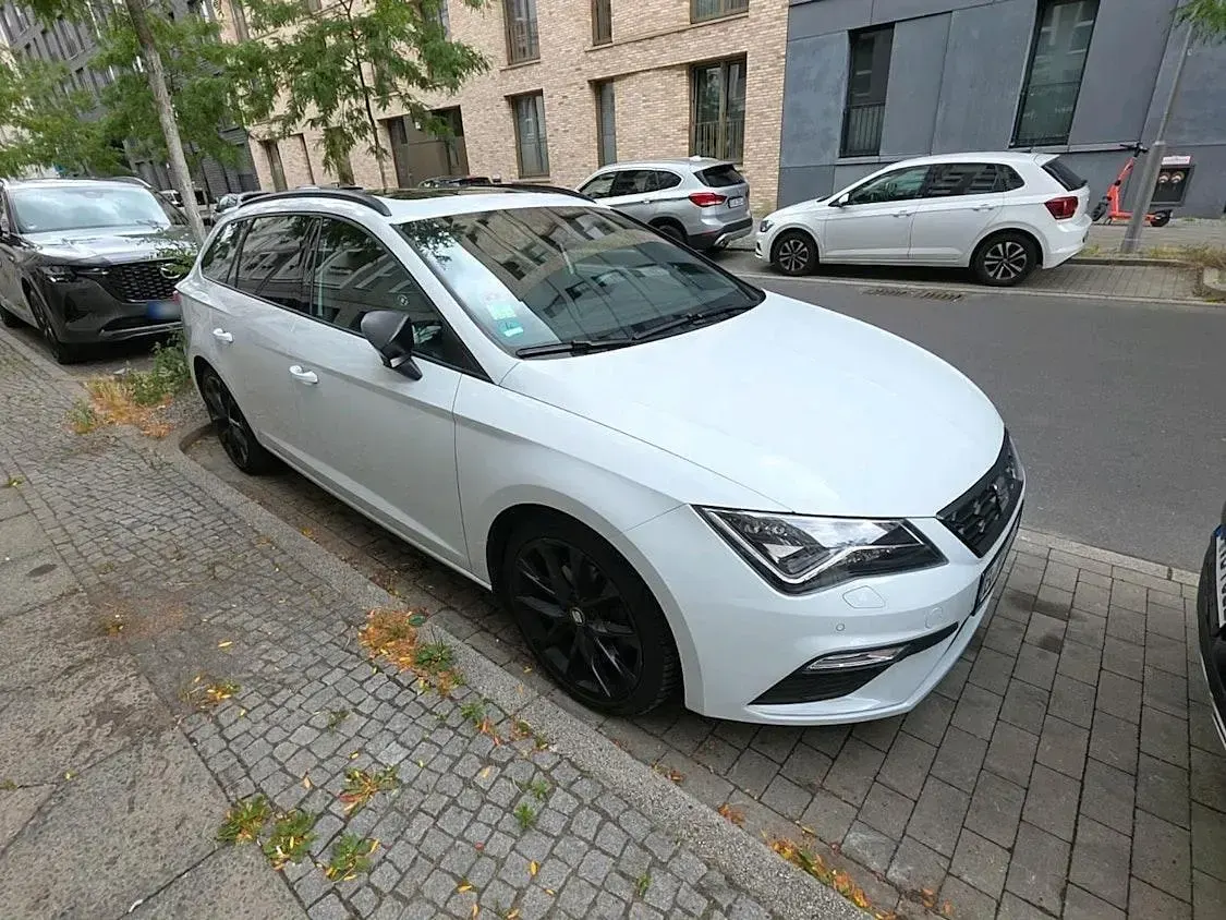 Gebraucht Seat Leon 150 PS (110 kW) 2020 Weiß Kombi