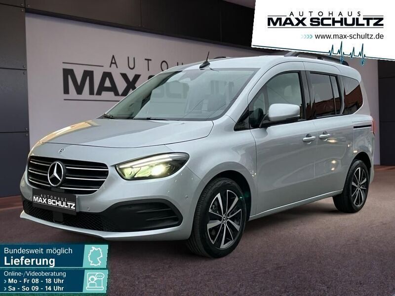 Helvinsilber metallic Gebraucht 2023 Mercedes T180 Progressive Van / Kleinbus | 28.680 € (Fairer Preis) - Bild 1/4