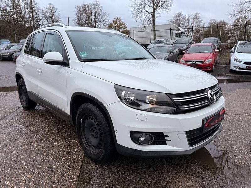 Gebraucht VW Tiguan Sportline 122 PS (89 kW) 2015 Weiß SUV
