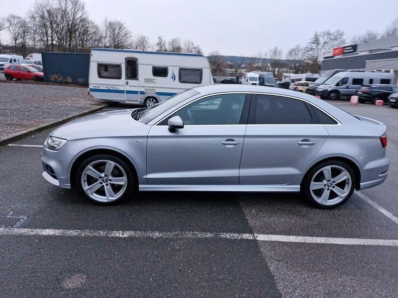 Gebraucht Audi A3 Design 150 PS (110 kW) 2019 Silber Limousine