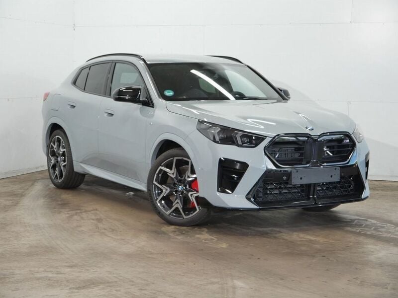 Grau Gebraucht 2024 BMW X2 Performance SUV | 56.990 € (Etwas zu teuer) - Bild 1/4