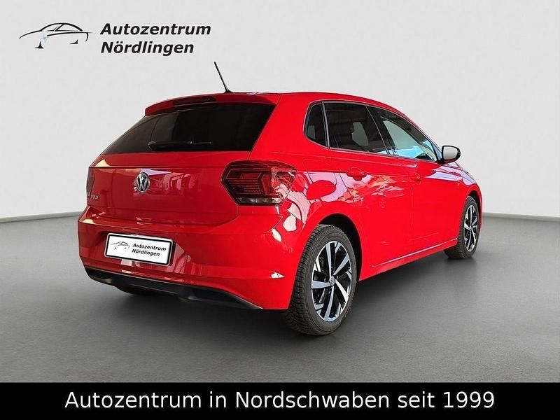 Gebraucht VW Polo Beats 80 PS (58 kW) 2019 Rot Limousine