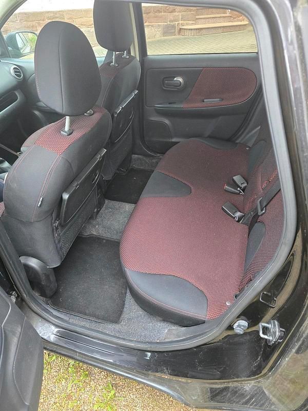 Second-hand Nissan Note 110 CP (80 kW) 2007 Negru Hatchback