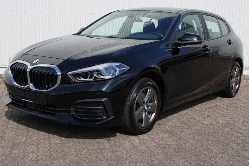 Gebraucht BMW 118 Advantage 136 PS (100 kW) 2023 Schwarz Kleinwagen