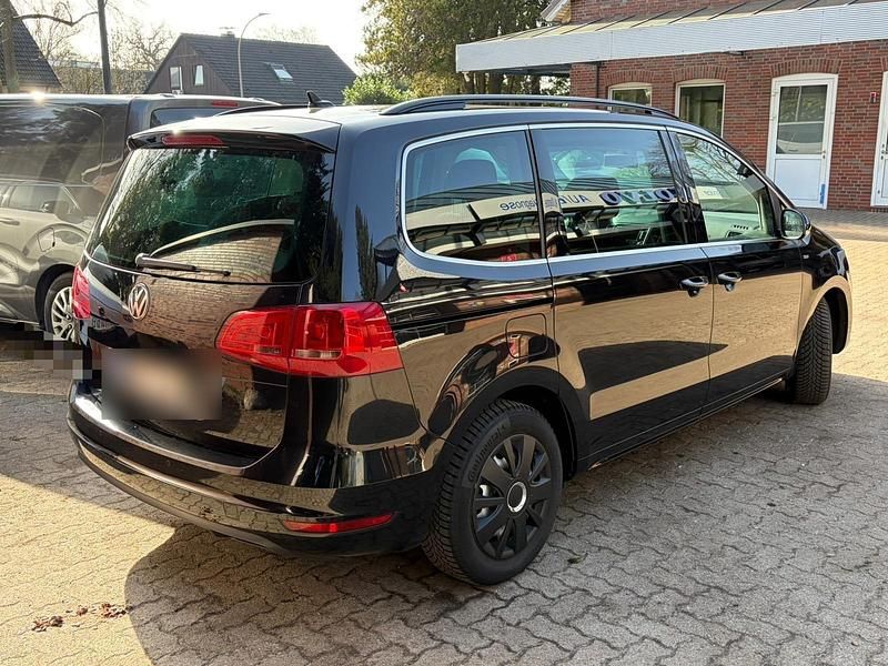 Gebraucht VW Sharan Comfortline 170 PS (125 kW) 2013 Schwarz Van / Kleinbus