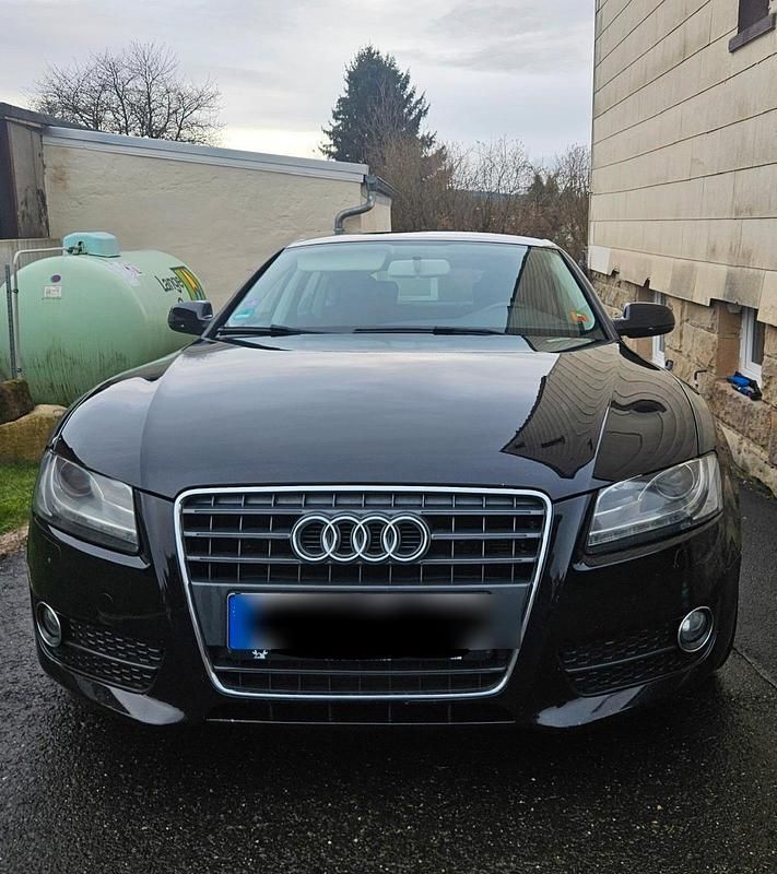 Gebraucht Audi A5 Sportback 160 PS (117 kW) 2011 Schwarz Kleinwagen