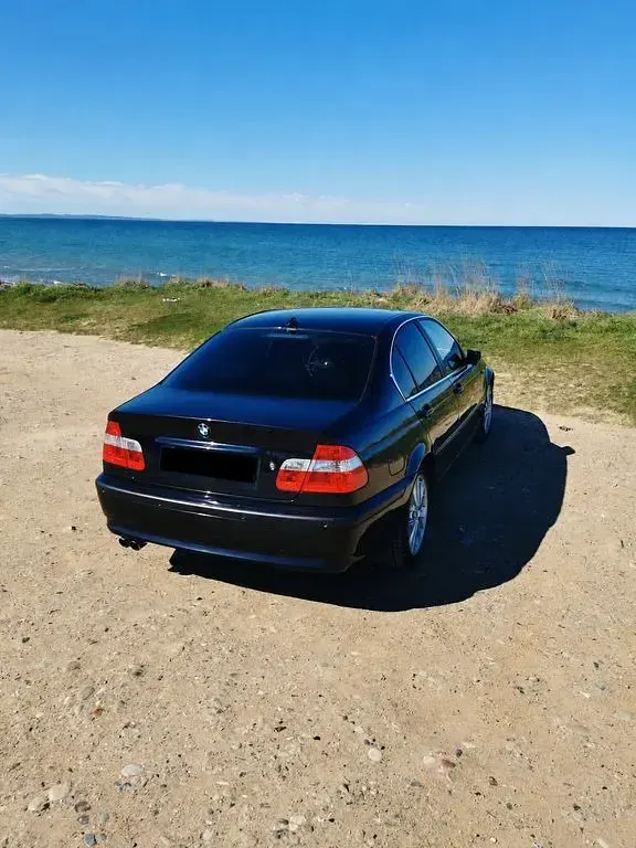Brugt BMW 330 Performance 231 HK (169 kW) 2004 Sort Sedan