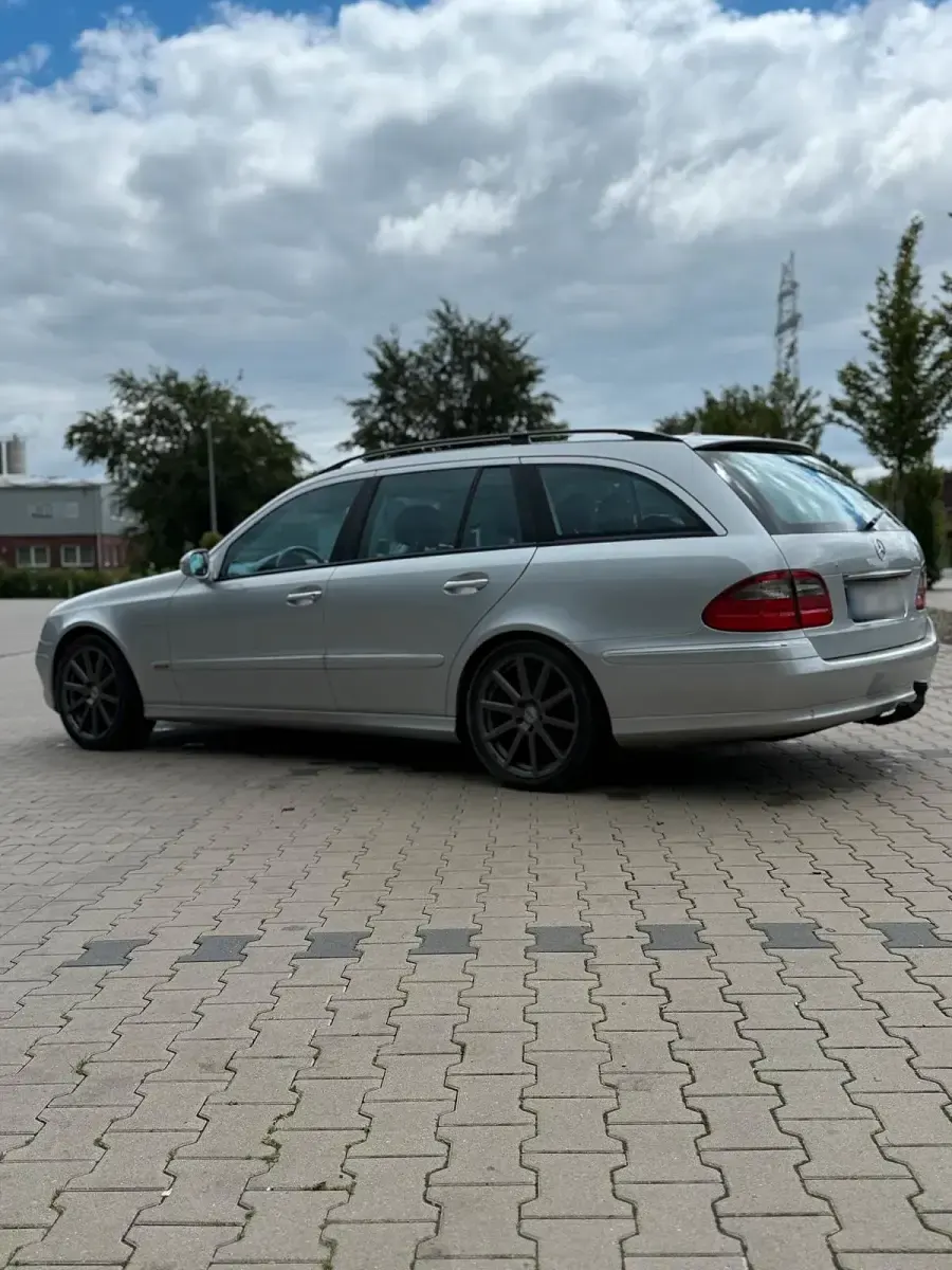 Gebraucht Mercedes E280 190 PS (139 kW) 2006 Silber Kombi