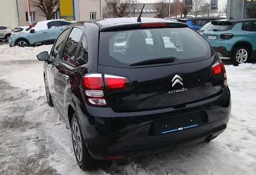 Usado Citroën C3 PureTech 68 CV (50 kW) 2015 Negro Berlina