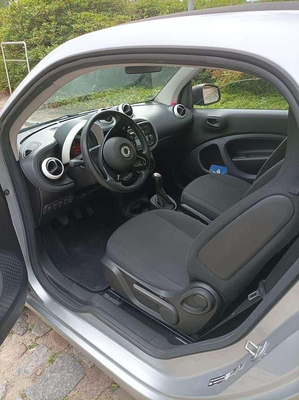 Gebraucht Smart ForTwo Coupé 71 PS (52 kW) 2018 Silber Coupé