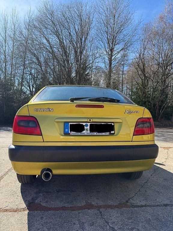 Gebraucht Citroën Xsara 75 PS (55 kW) 2000 Gelb Coupé