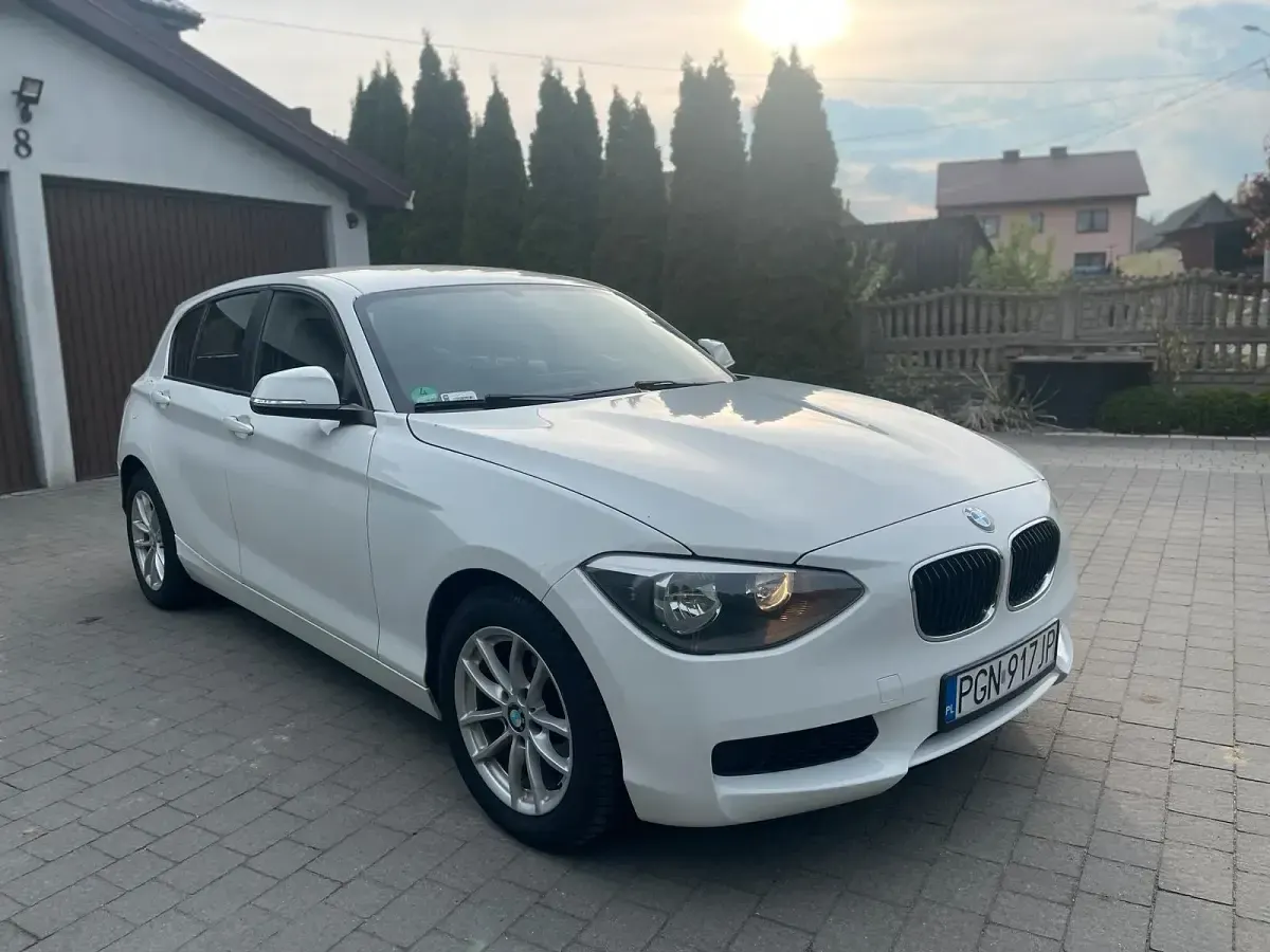 Gebraucht BMW 114 102 PS (75 kW) 2012 Weiß Kleinwagen