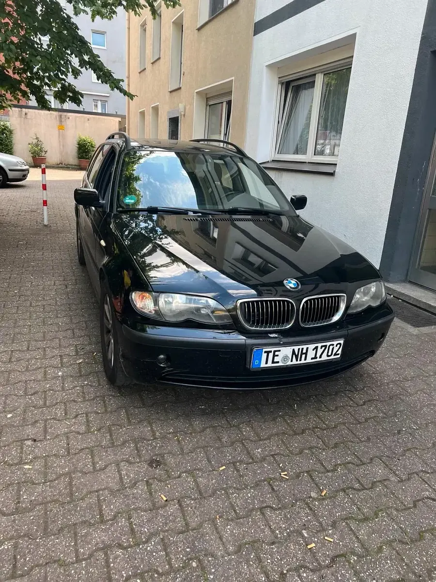 Gebraucht BMW 316 116 PS (85 kW) 2006 Schwarz Kombi