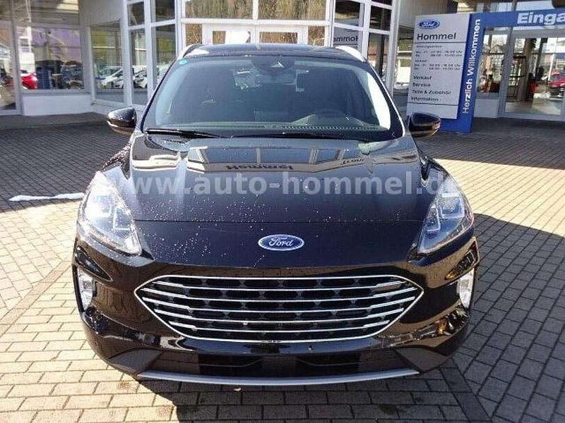 Gebraucht Ford Kuga Titanium 152 PS (111 kW) 2024 Obsidianschwarz SUV